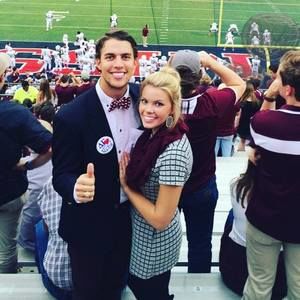 Meet your Posher, Cara