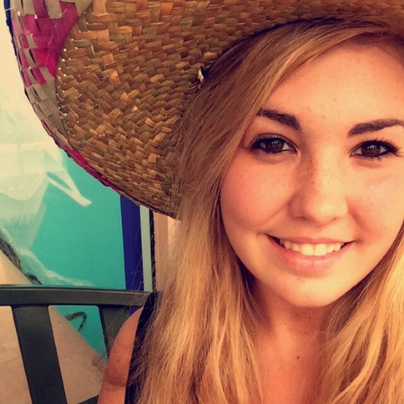 Meet your Posher, Meline