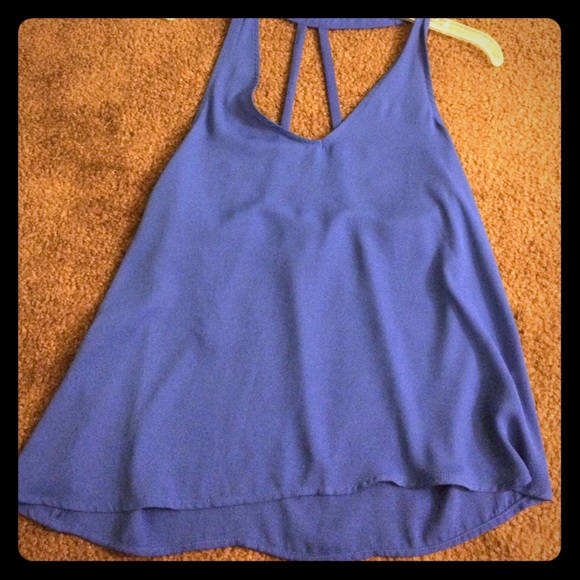 Sleeveless blouse