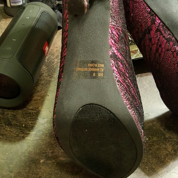 SEXY heels - Picture 4 of 4