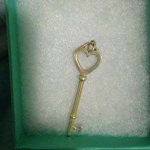 Tiffany&CO key pendant