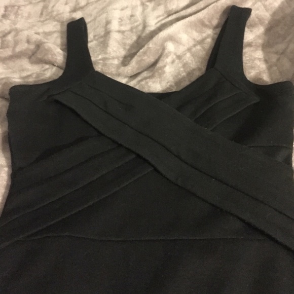 Little black dress - Picture 3 of 3