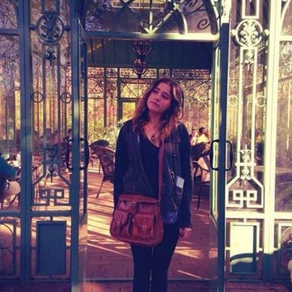 Meet your Posher, Kelly