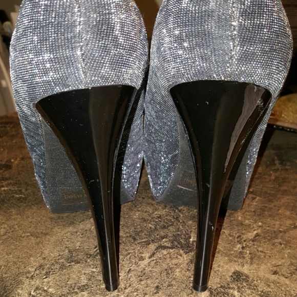 Sexy Heels - Picture 3 of 4