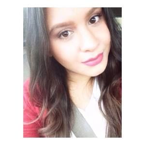 Meet your Posher, Laura