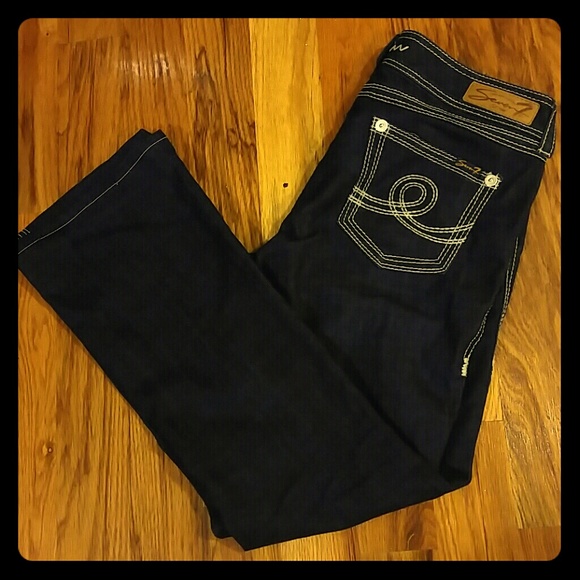 OFFERS WELCOME! Dark wash boot cut seven7 jeans!