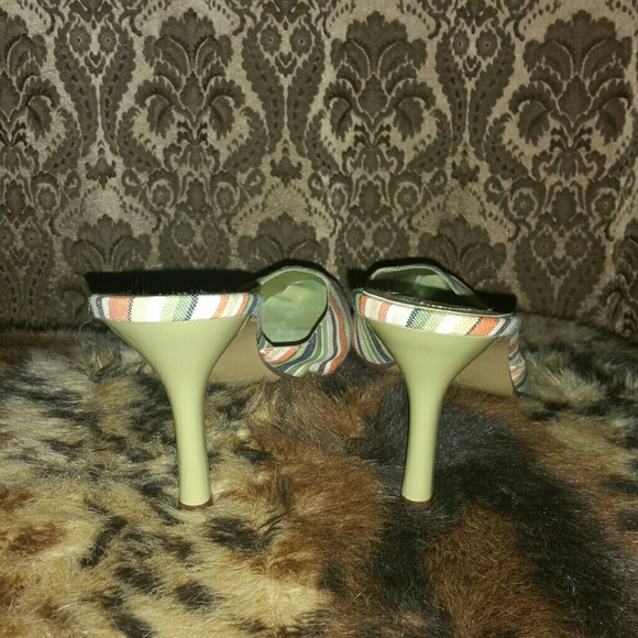 Bandolino Mules - Picture 2 of 4