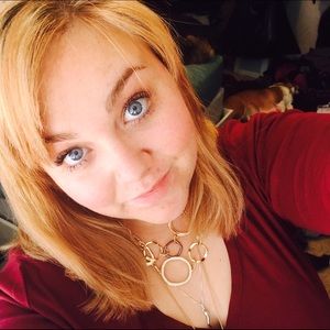 Meet your Posher, Brianna