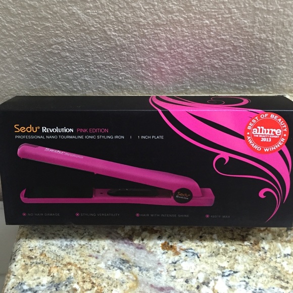 Sedu Pink styling iron