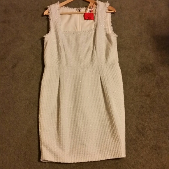 Zac Posen Dresses & Skirts - Zac Posen antique white and silver dress