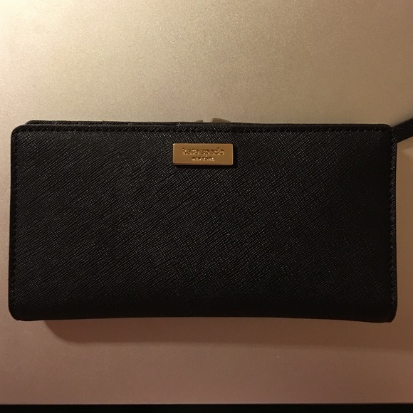 Kate Spade Newbury Lane Wallet