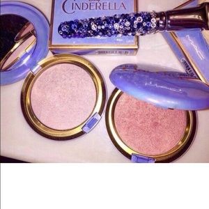 Meet your Posher, Lupita