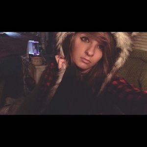 Meet your Posher, Allie