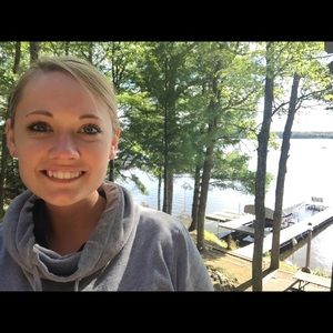 Meet your Posher, Jen