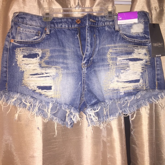 Mossimo Supply Co. Pants - 🆕Ripped jean shorts