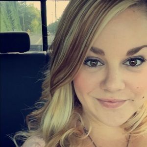 Meet your Posher, Kourtney