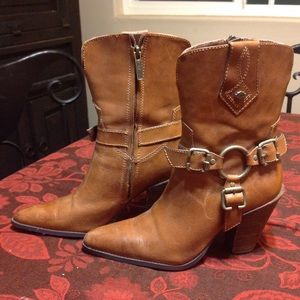 Hardly Davidson Boots