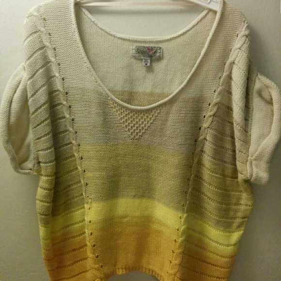 💲SOLD at Crossroads💲Urban Outfitters Ecote Top
