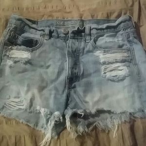 High rise distressed AEO denim shorts