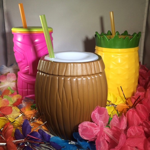 Haute Pink Tropical Drinks - Picture 1 of 4