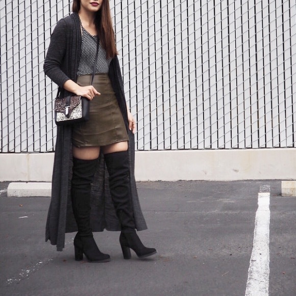 Calvin Klein Over The Knee Boots - Picture 4 of 4