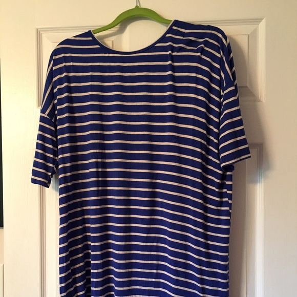 LuLaRoe Irma tunic blue and white stripe. EUC