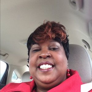 Meet your Posher, Erma