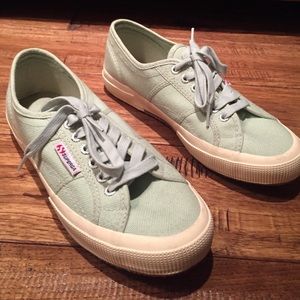 Brand New Superga Tennis Shoes size 8.5