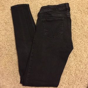 The perfect faded black Jean.