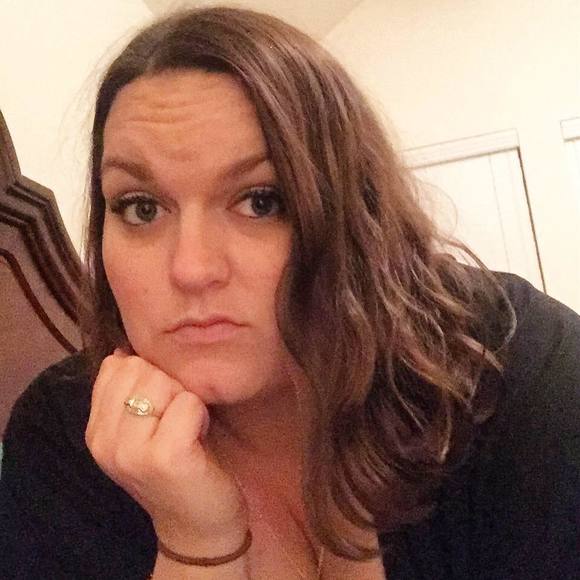 Meet your Posher, Chantal - Picture 1 of 1