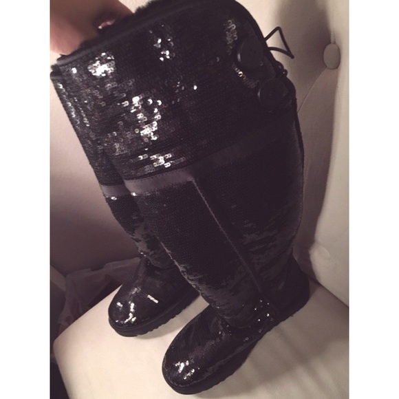 Size 7 Black Sequin Knee High UGG Boots