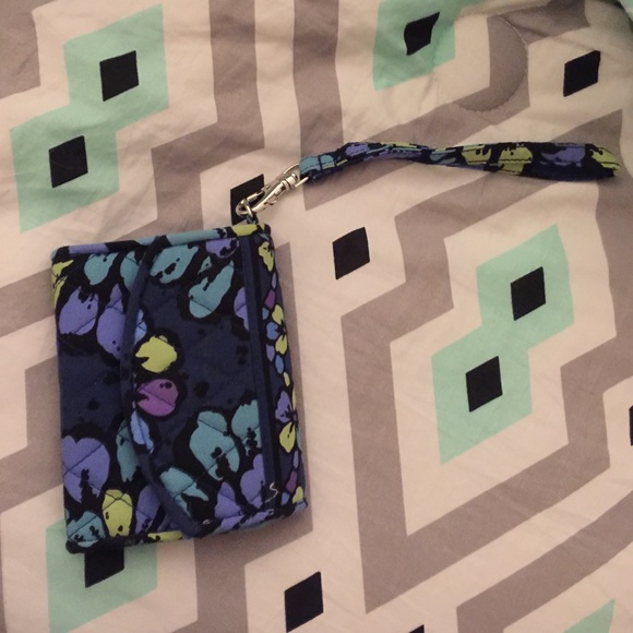Vera Bradley Wristlet NWOT
