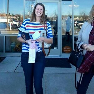 Meet your Posher, Christina