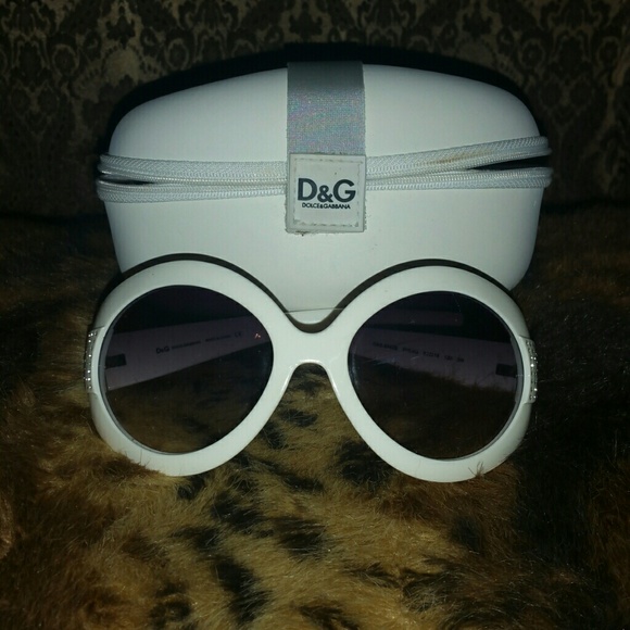 D&G 8042B White Sunglasses - Picture 1 of 4