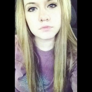 Meet your Posher, Molly