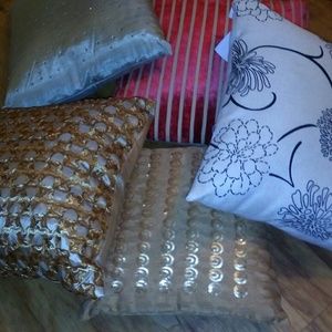 Throw pillows