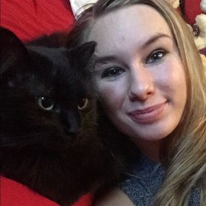 Meet your Posher, Amanda