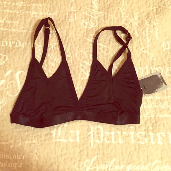Urban Outfitters banded bra nwt