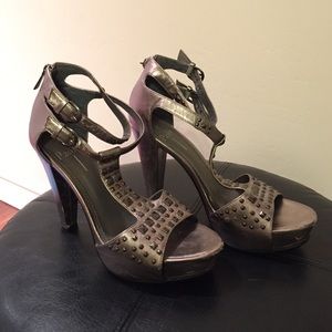 Linea Paolo heels