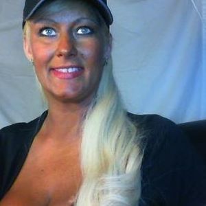 Meet your Posher, Bobbie