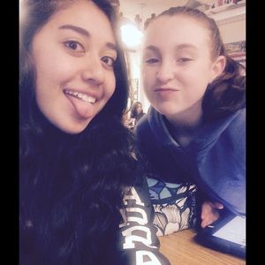 Meet your Posher, Jazmin