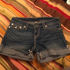 Size 28 true religion shorts