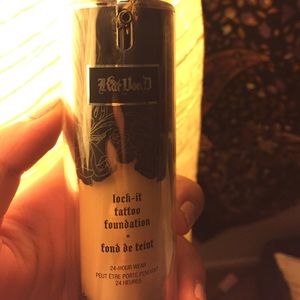 Kat Von D makeup foundation!