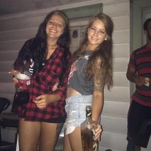 Meet your Posher, Aliza