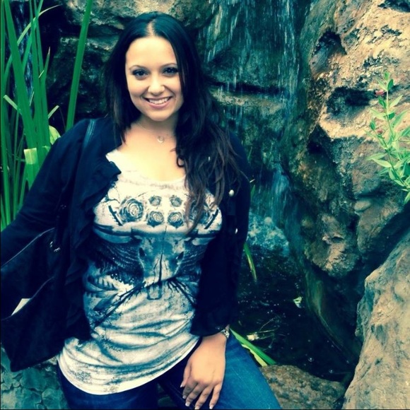 Meet your Posher, Molly - Picture 2 of 2