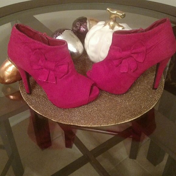 Red Bow Suede Ankle Bootie