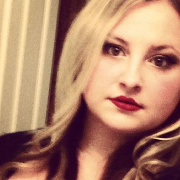 Meet your Posher, Tonya - Picture 1 of 1