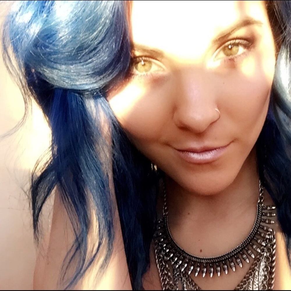 Meet your Posher, Kelly