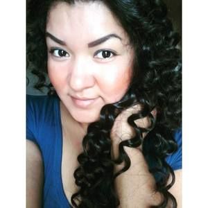 Meet your Posher, Isela