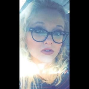 Meet your Posher, Clare